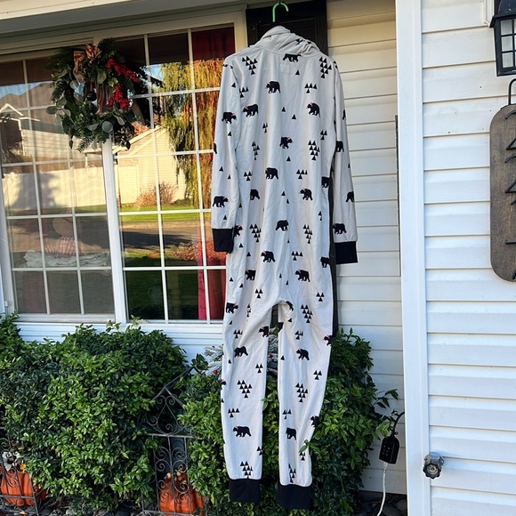 Tipsy elves, fleece onesie - Picture 5 of 5